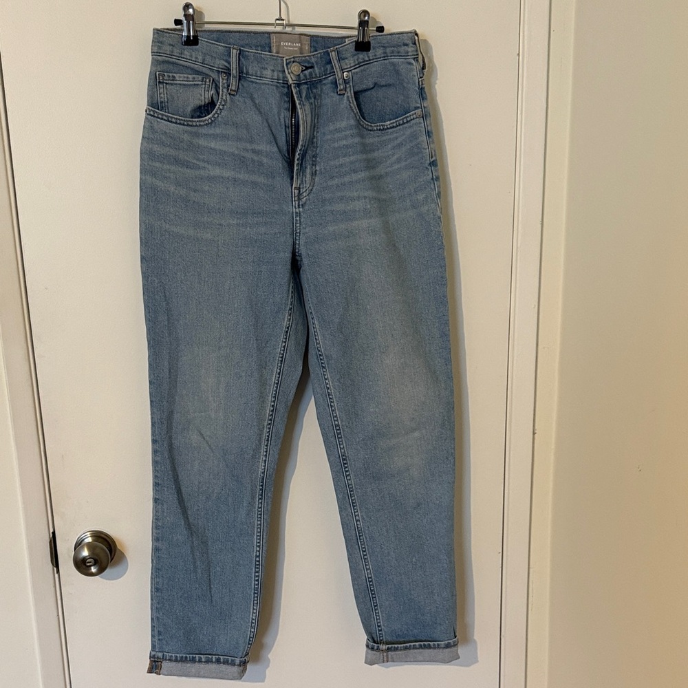 Everlane Cheeky Jean in Classic Blue